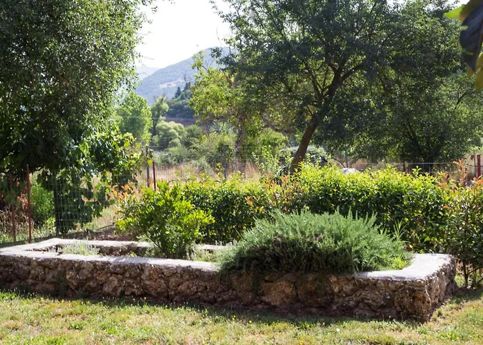 Ξενώνας Ιι Σε Αγροικία Με Τζακι