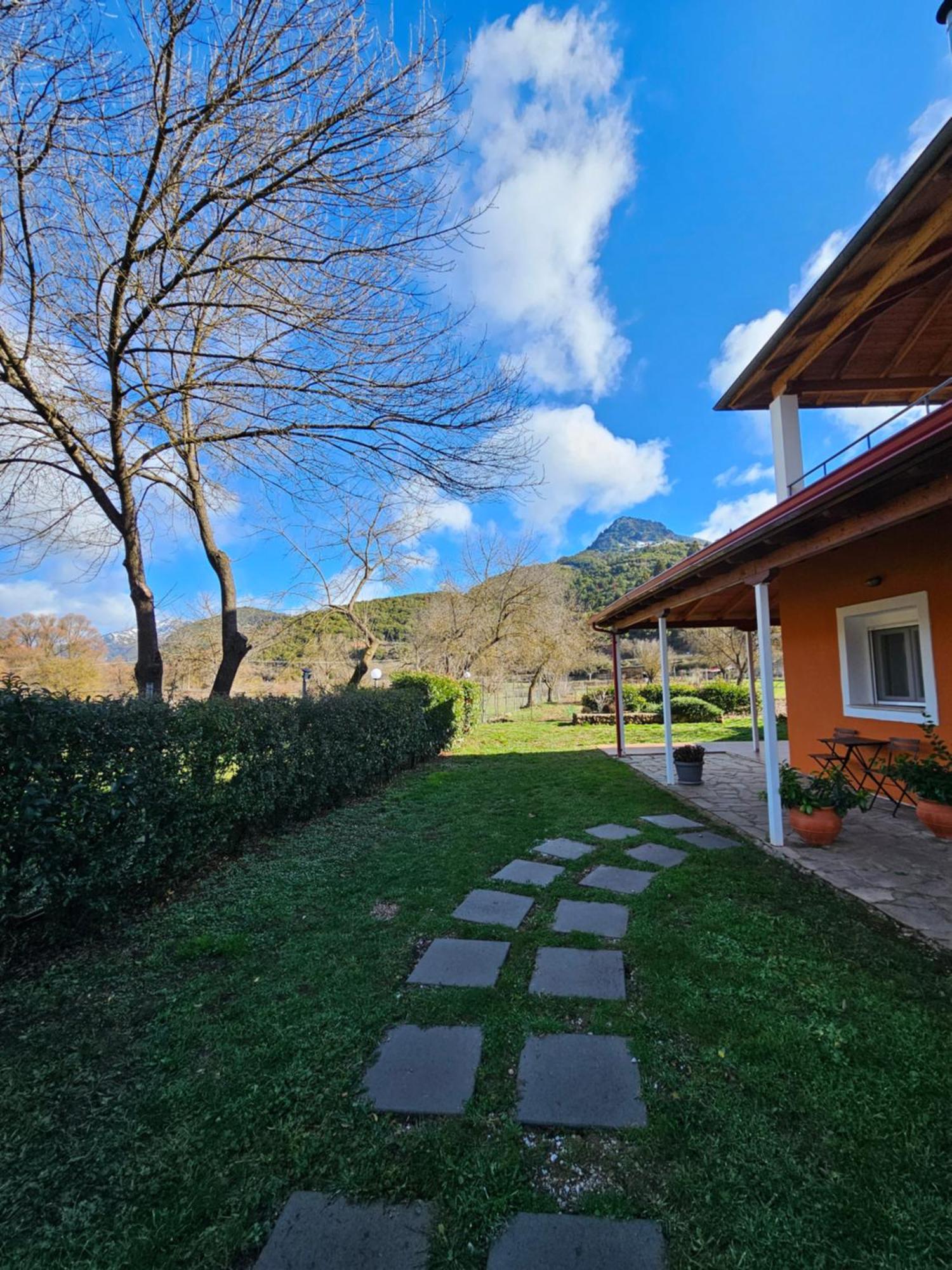 Apartment ιι σε αγροικία με τζακι *