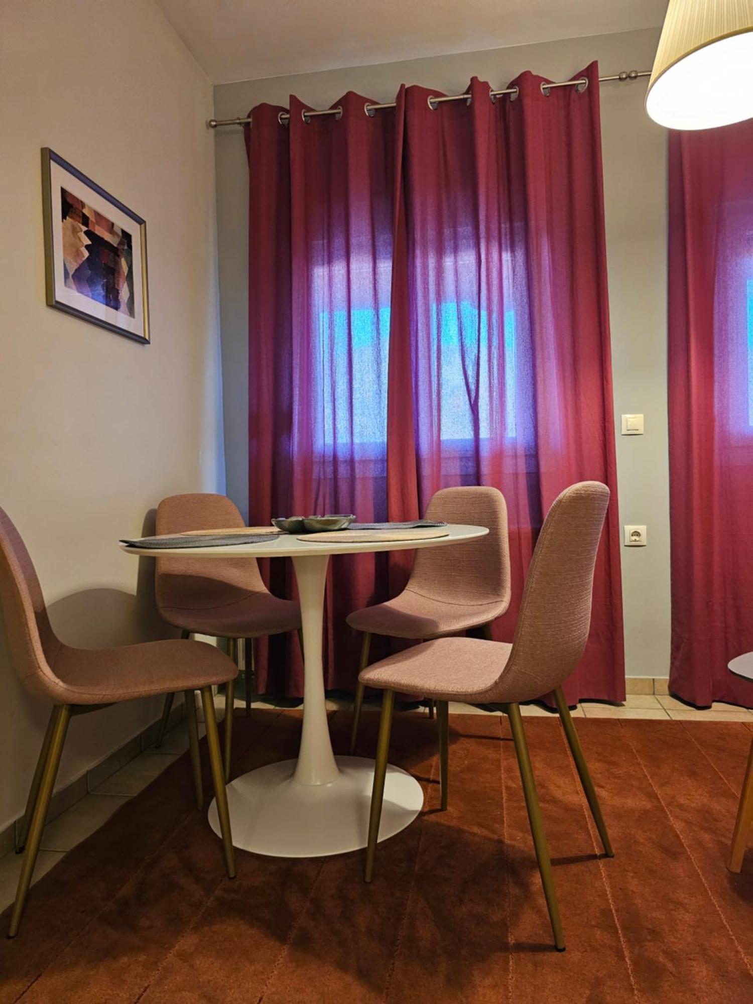 ιι σε αγροικία με τζακι Apartment *